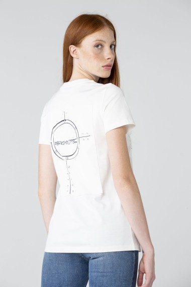 T-shirt bianca con stampa oblò